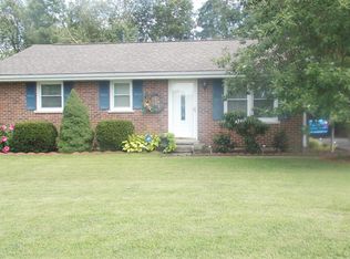 333 Bryanwood St, Versailles, KY 40383
