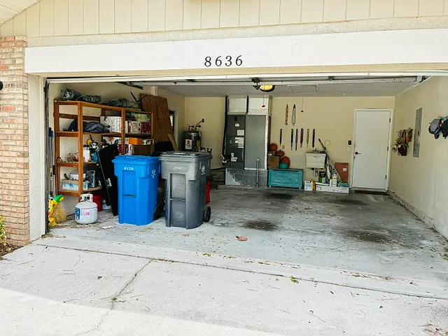 8636 Chadwick Dr — Photo 21