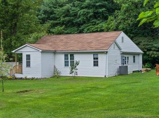 252 Forest Chapel Ln, Crimora, VA 24431