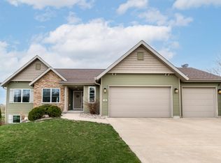 7141 Kalland Way, Sun Prairie, WI 53590