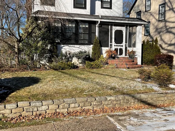 671 Stanton Avenue, Baldwin, NY 11510