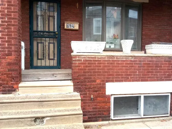 1532 S Myrtlewood St, Philadelphia, PA 19146