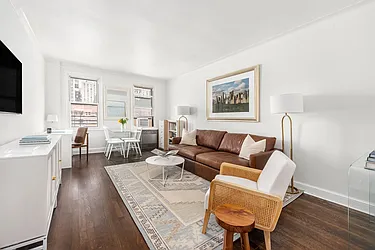 166 West 22nd Street, #6C