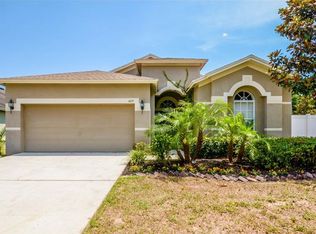 409 Down Pine Dr, Seffner, FL 33584