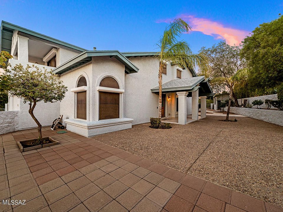 1st image of 4491 N Cerritos Dr
