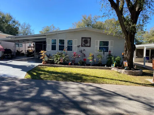 11041 Palamino Dr, Dade City, FL 33525