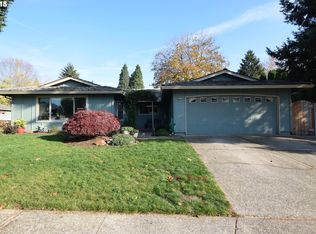 17720 SW Yaquina Ct, Tualatin, OR 97062