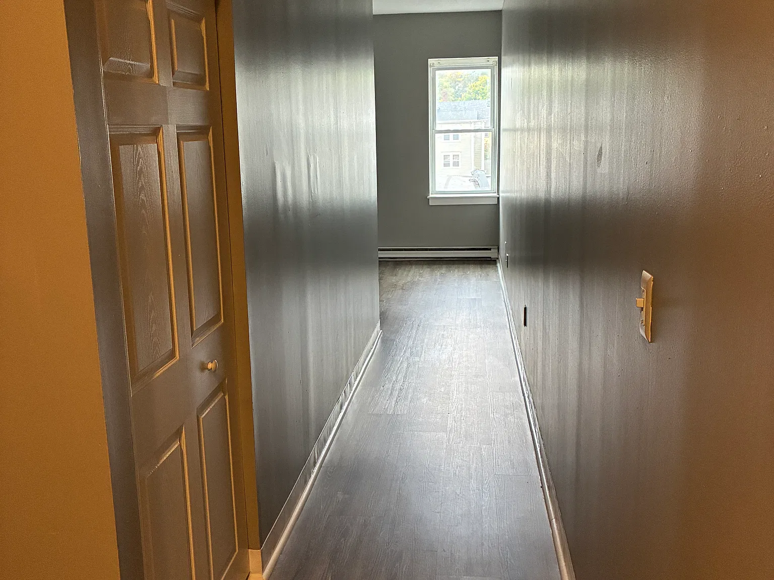 1 bed, 590 sqft, $1,400 — Photo 2