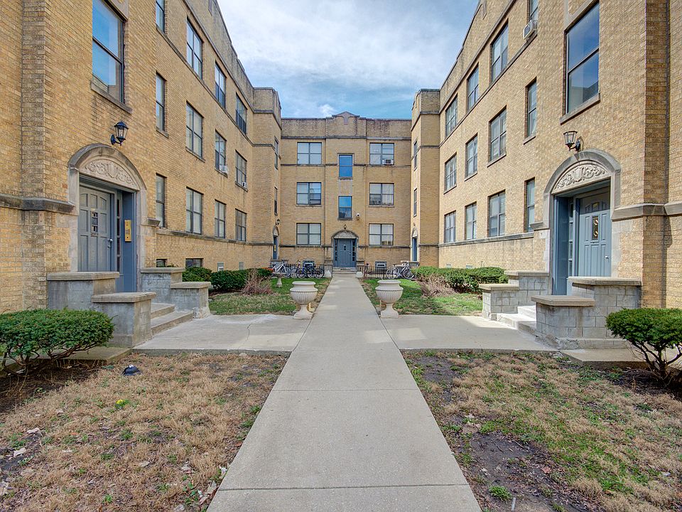 1st image of 4922 N Kedzie Ave #101-1