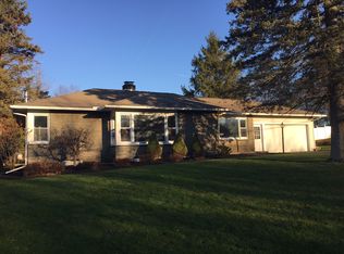 2930 Graffenburg Rd, New Hartford, NY 13413