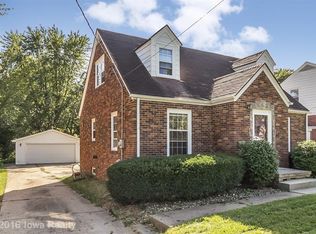 608 Grand Ave, West Des Moines, IA 50265