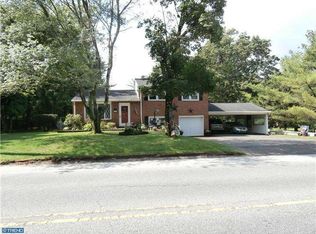 411 Jackson Rd, Atco, NJ 08004