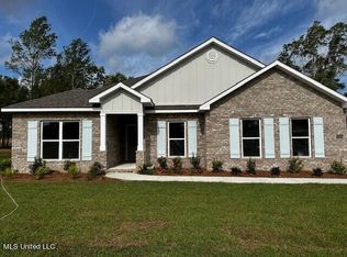19064 Harrington Cir, Biloxi, MS 39532