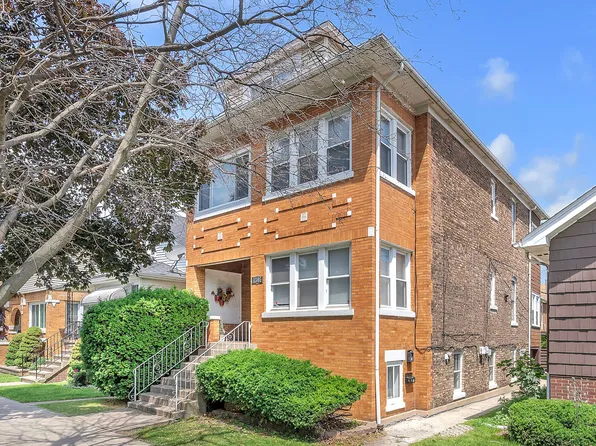 1305 W Fred St, Whiting, IN 46394