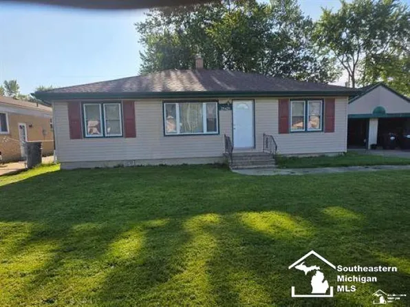 25425 Fairgrove St, Woodhaven, MI 48183