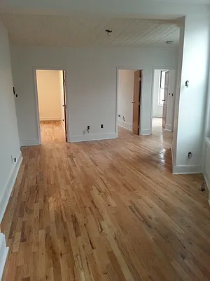 Rented by MCR Realty | media 20