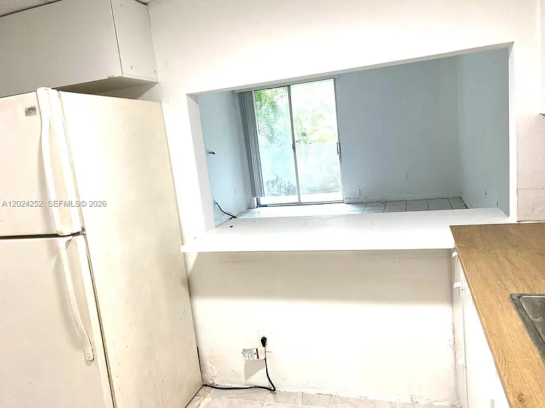 10000 NW 80th Ct #2225 — Photo 5