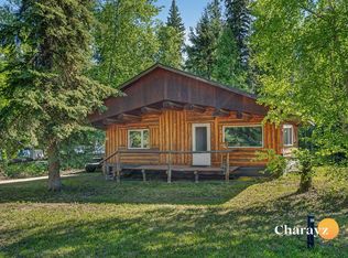2436 Schutzen St, North Pole, AK 99705