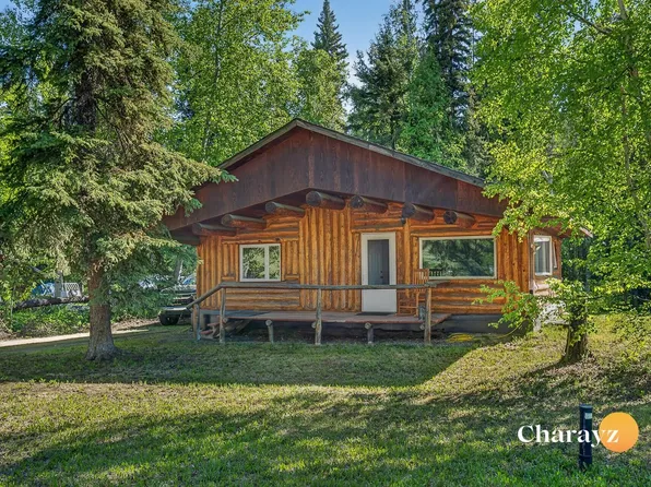 2436 Schutzen St, North Pole, AK 99705