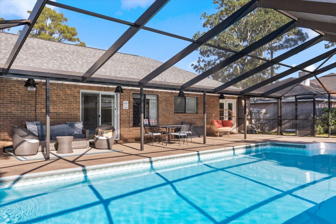 next background image