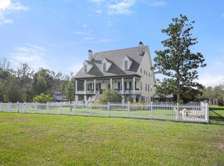 185 Glover Cemetery Rd, Pine Grove, LA 70453