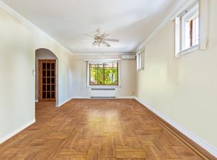1 E 43rd St FLOOR 2, Brooklyn, NY 11203