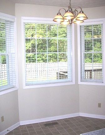 Breakfast Nook with Bay Window