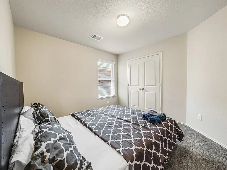 1345 Lariat Ridge Trl — Photo 5