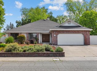 3910 Adelheid Way, Sacramento, CA 95821