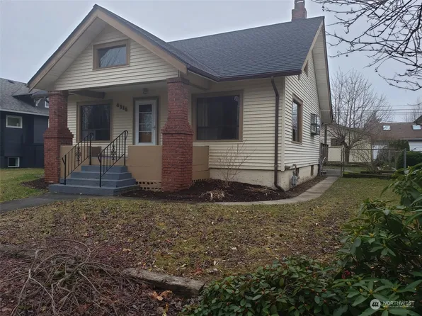 4315 Tacoma Avenue S, Tacoma, WA 98418