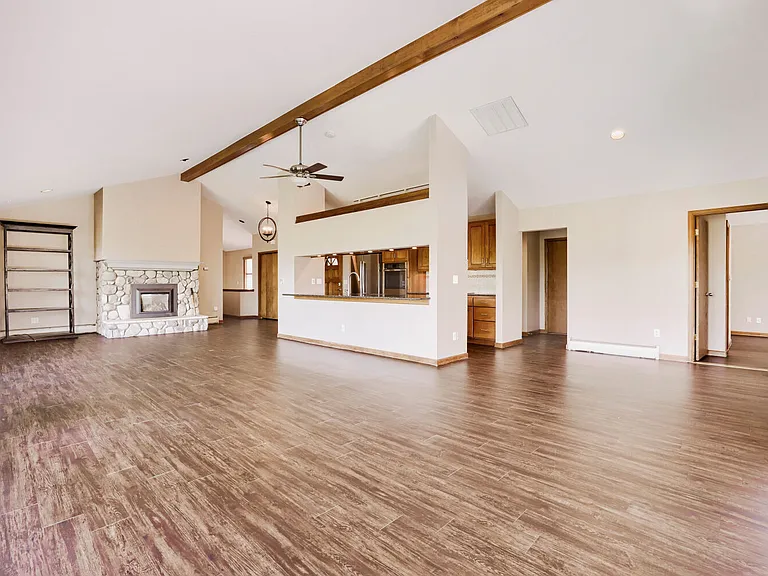 21648 Mountsfield Dr — Photo 12