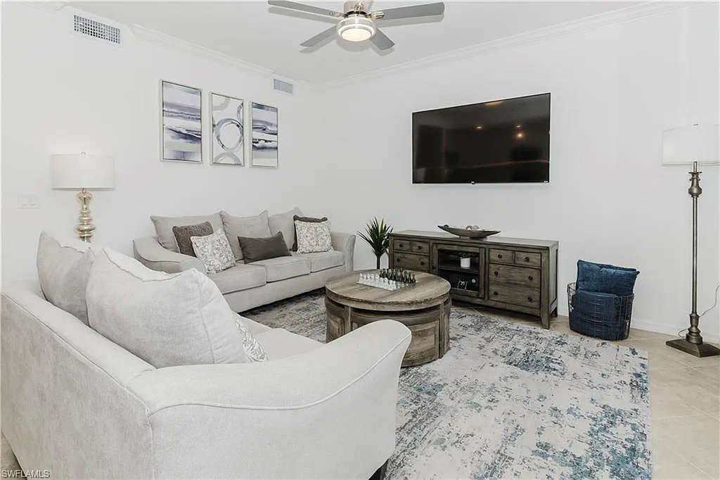 2 bed, 2.0 bath, 1154 sqft, $2,495 — Photo 4