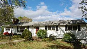 2nd image of 125 Magee Dr