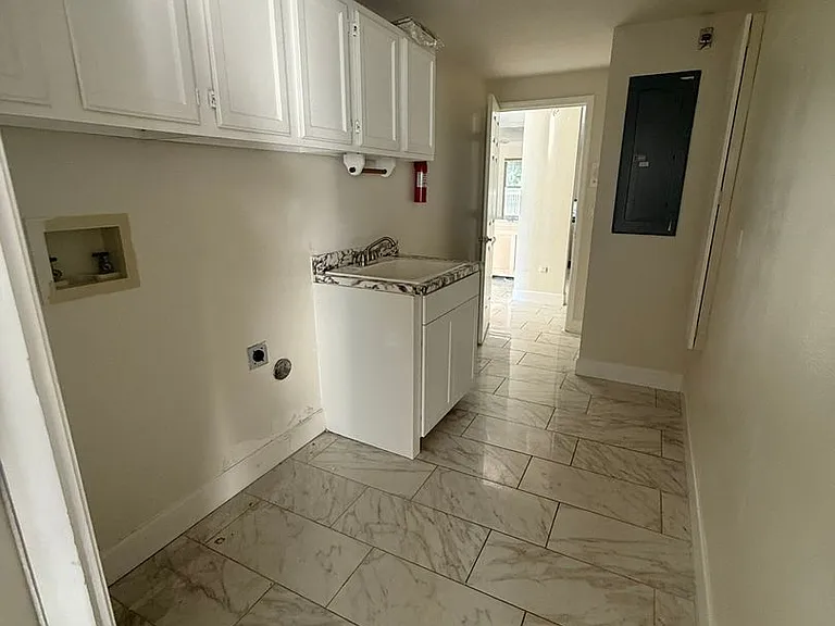 412 Soft Shadow Ln — Photo 3