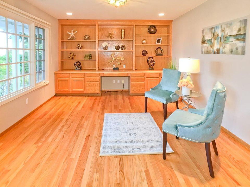1st image of 20190 Cherry Ln