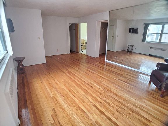 3rd image of 268-22 81st Ave #239A