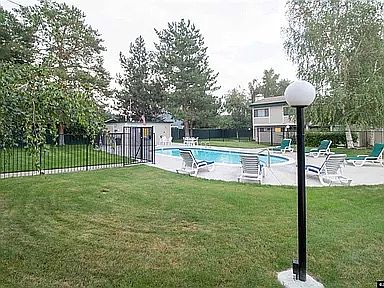 2nd image of 2586 Sunny Slope Dr APT 2