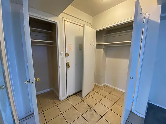 Rented by Queens Apartments Realty LLC | media 25