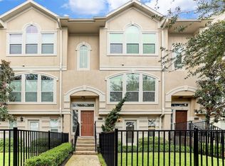 1732 French Village Dr, Houston, TX 77055