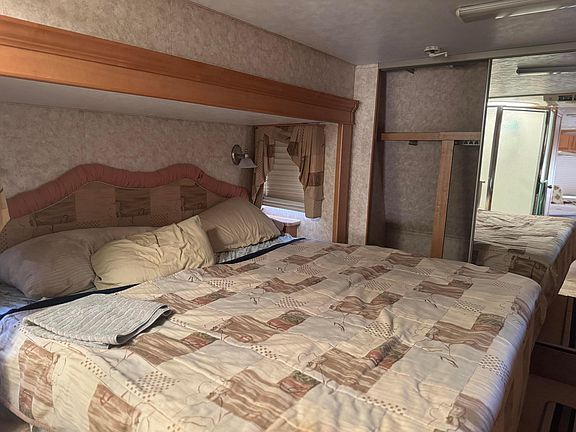 4th image of 5387 SE 64TH Terrace