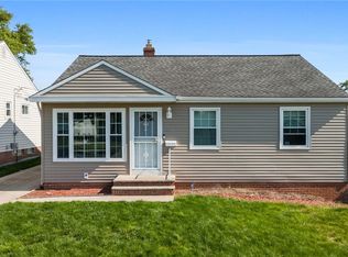 18313 Hazelwood Ave, Maple Heights, OH 44137