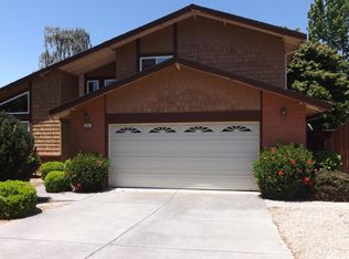 492 Woodward Dr, Fremont, CA 94536