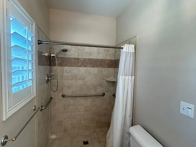 5211 W Elkhorn Ct — Photo 13