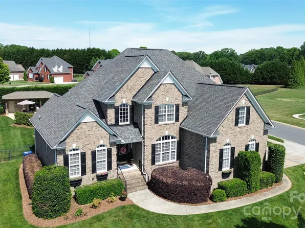 3000 J R Ct, Stanley, NC 28164