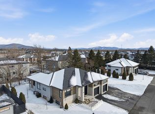 78 Robitaille, Granby, QC J2H0R8
