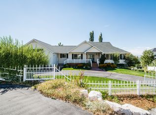 839 Grandview Dr, Providence, UT 84332