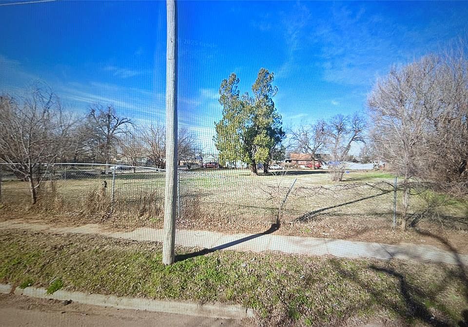 1st image of 1415 S Barnes Ave Lot 27-28