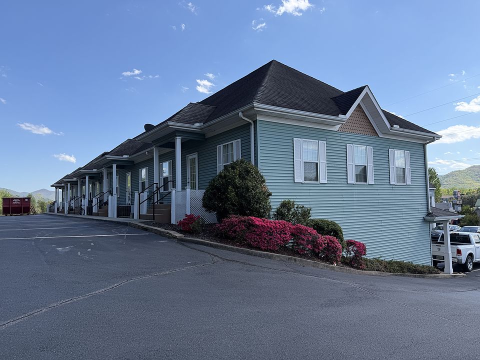 1st image of 358 S Main St
