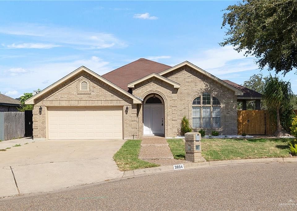 1st image of 3804 Pelican Ave