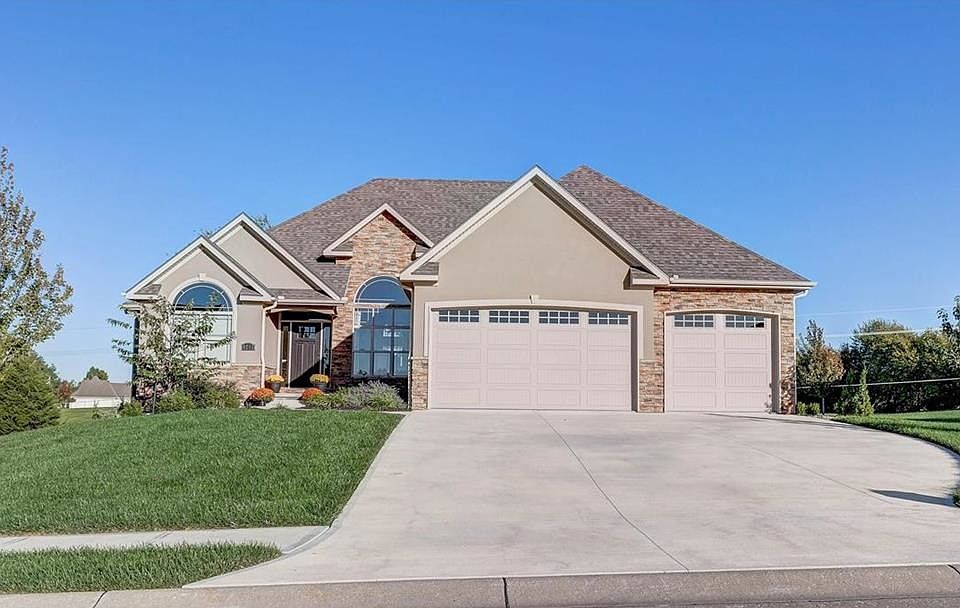1st image of 3203 Coveview Ct